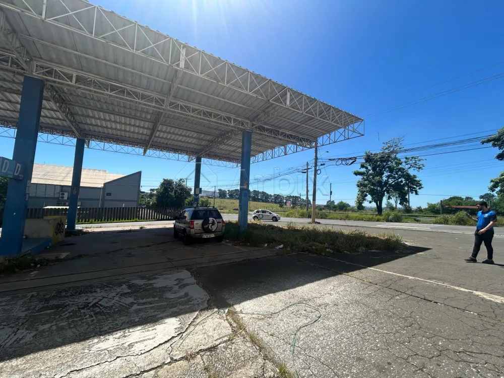 Alugar Terreno / Comercial em Sumar&eacute; R$ 20.000,00 - Foto 1