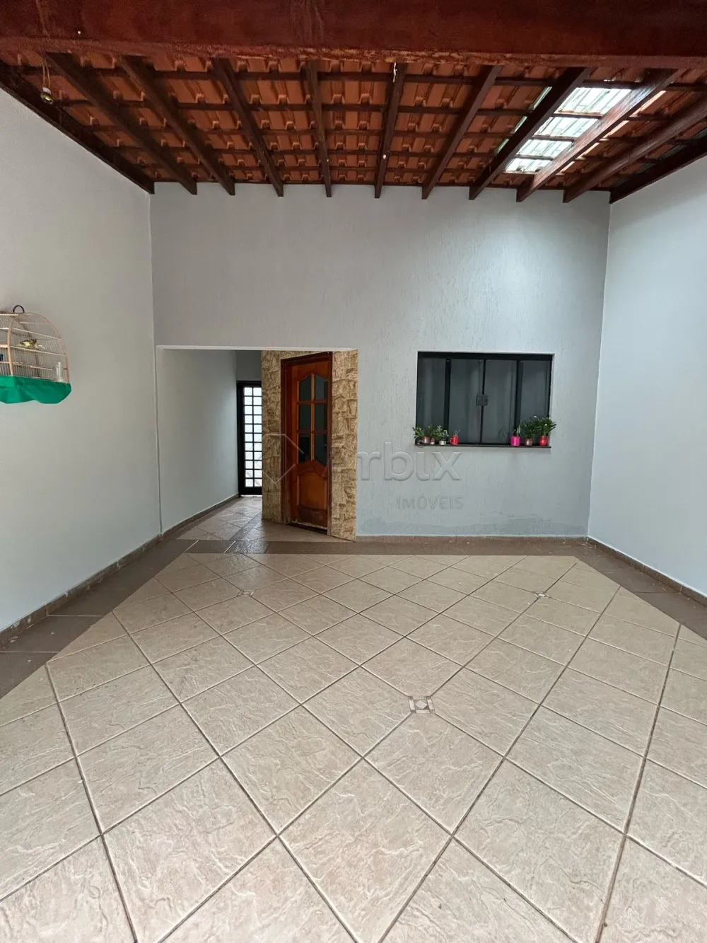 Alugar Casa / Residencial em Santa B&aacute;rbara D`Oeste R$ 1.800,00 - Foto 1