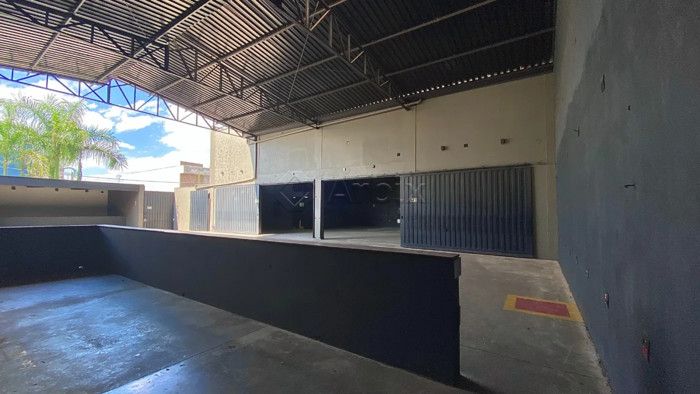 Alugar Comercial / Sal&atilde;o Comercial em Santa B&aacute;rbara D`Oeste R$ 12.000,00 - Foto 17