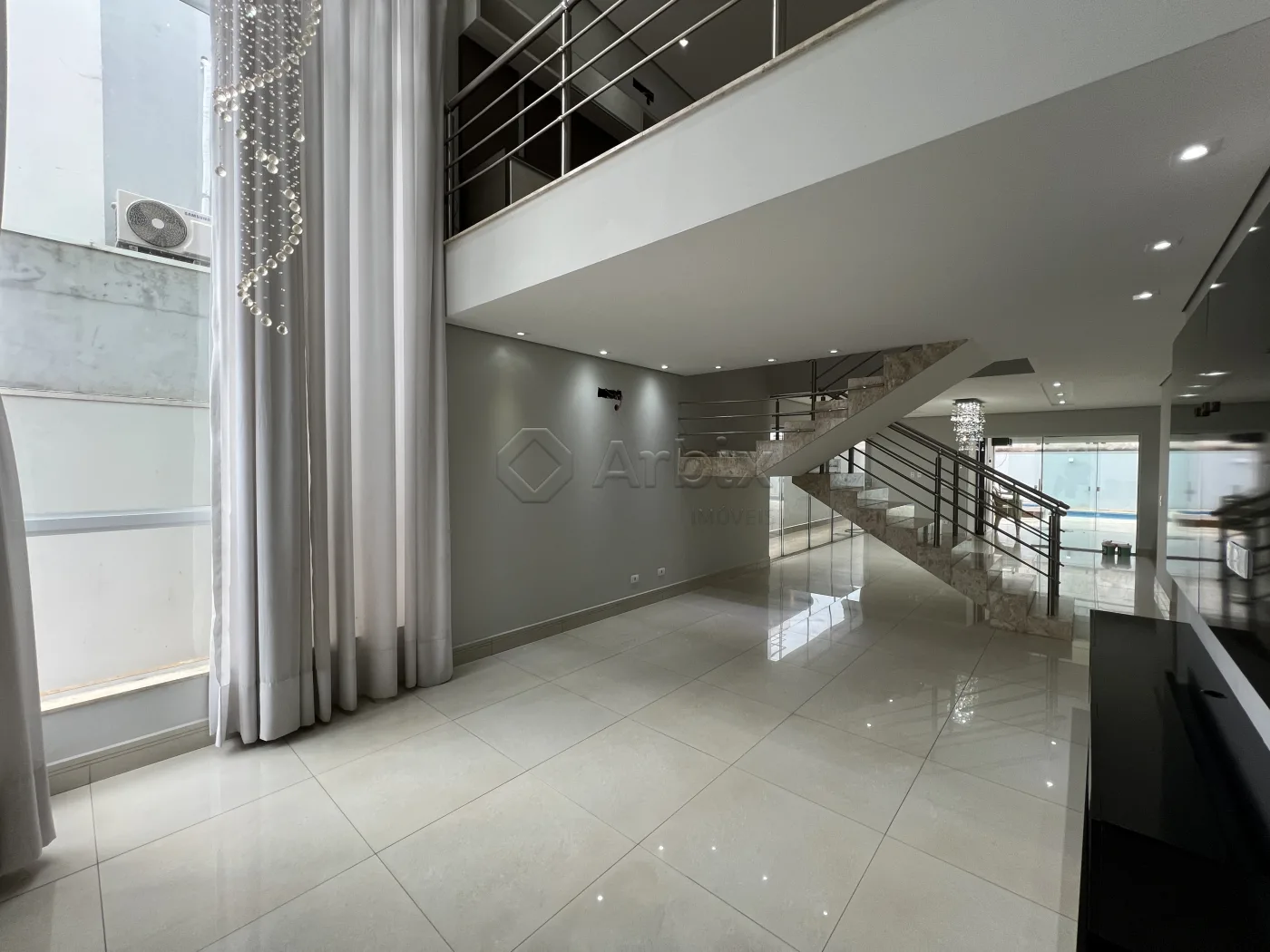 Alugar Casa / Condom&iacute;nio em Americana R$ 15.000,00 - Foto 2