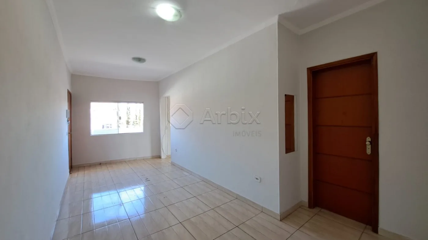 Alugar Casa / Residencial em Americana R$ 1.300,00 - Foto 1