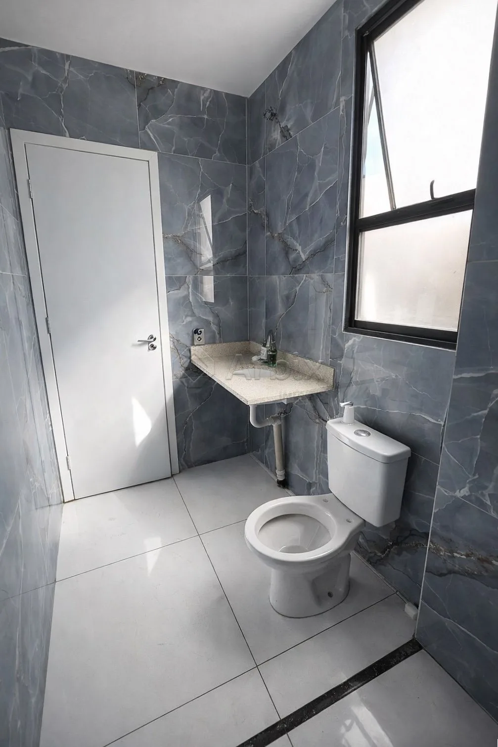 Alugar Casa / Condom&iacute;nio em Americana R$ 1.600,00 - Foto 4