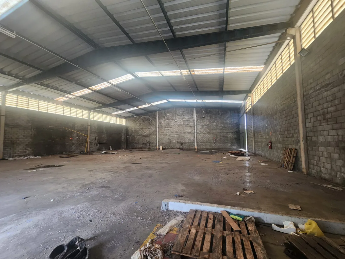 Alugar Comercial / Sal&atilde;o Industrial em Limeira R$ 18.000,00 - Foto 5