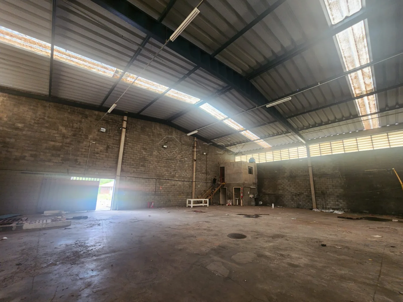 Alugar Comercial / Sal&atilde;o Industrial em Limeira R$ 18.000,00 - Foto 9