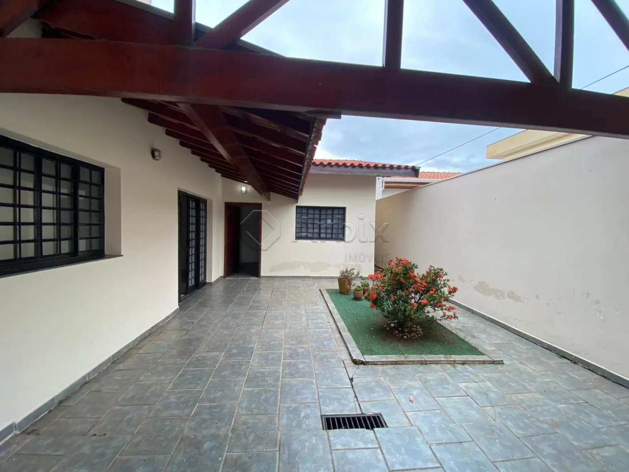 Alugar Casa / Misto em Americana R$ 3.500,00 - Foto 2