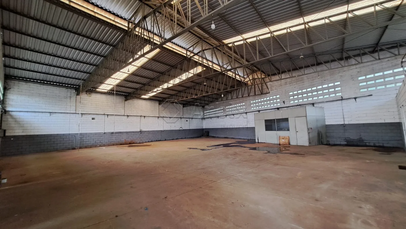 Alugar Comercial / Sal&atilde;o Comercial em Limeira R$ 6.000,00 - Foto 2