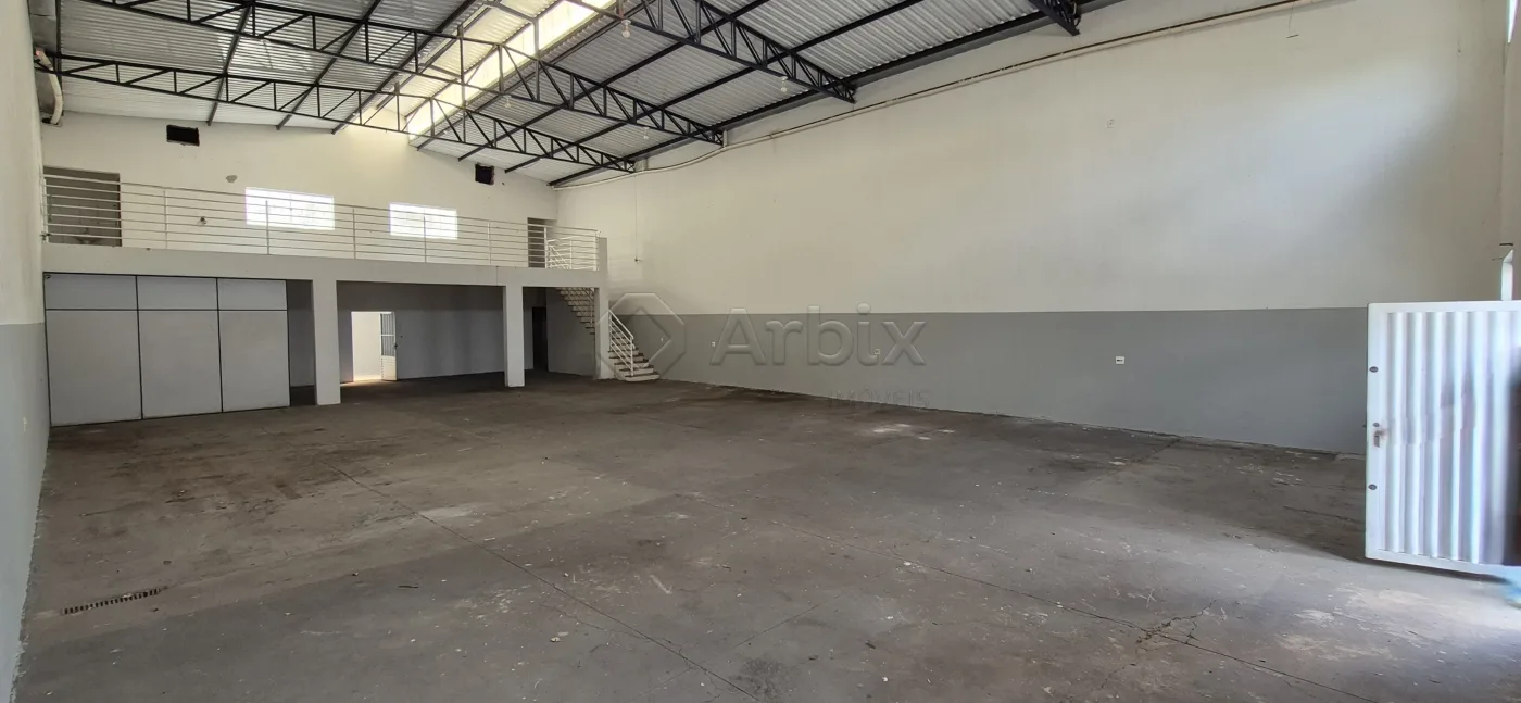 Alugar Comercial / Sal&atilde;o Comercial em Santa B&aacute;rbara D`Oeste R$ 6.500,00 - Foto 1