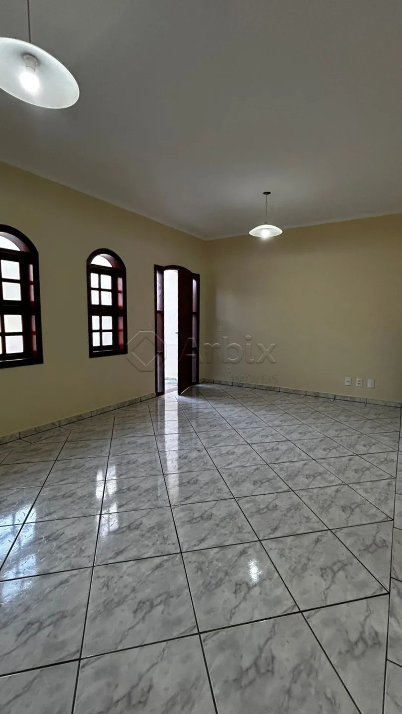 Alugar Casa / Residencial em Americana R$ 2.600,00 - Foto 2