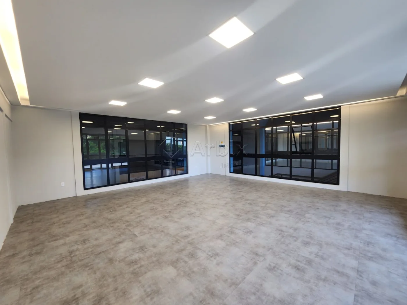 Alugar Comercial / Sala Comercial em Condom&iacute;nio em Americana R$ 3.096,32 - Foto 1