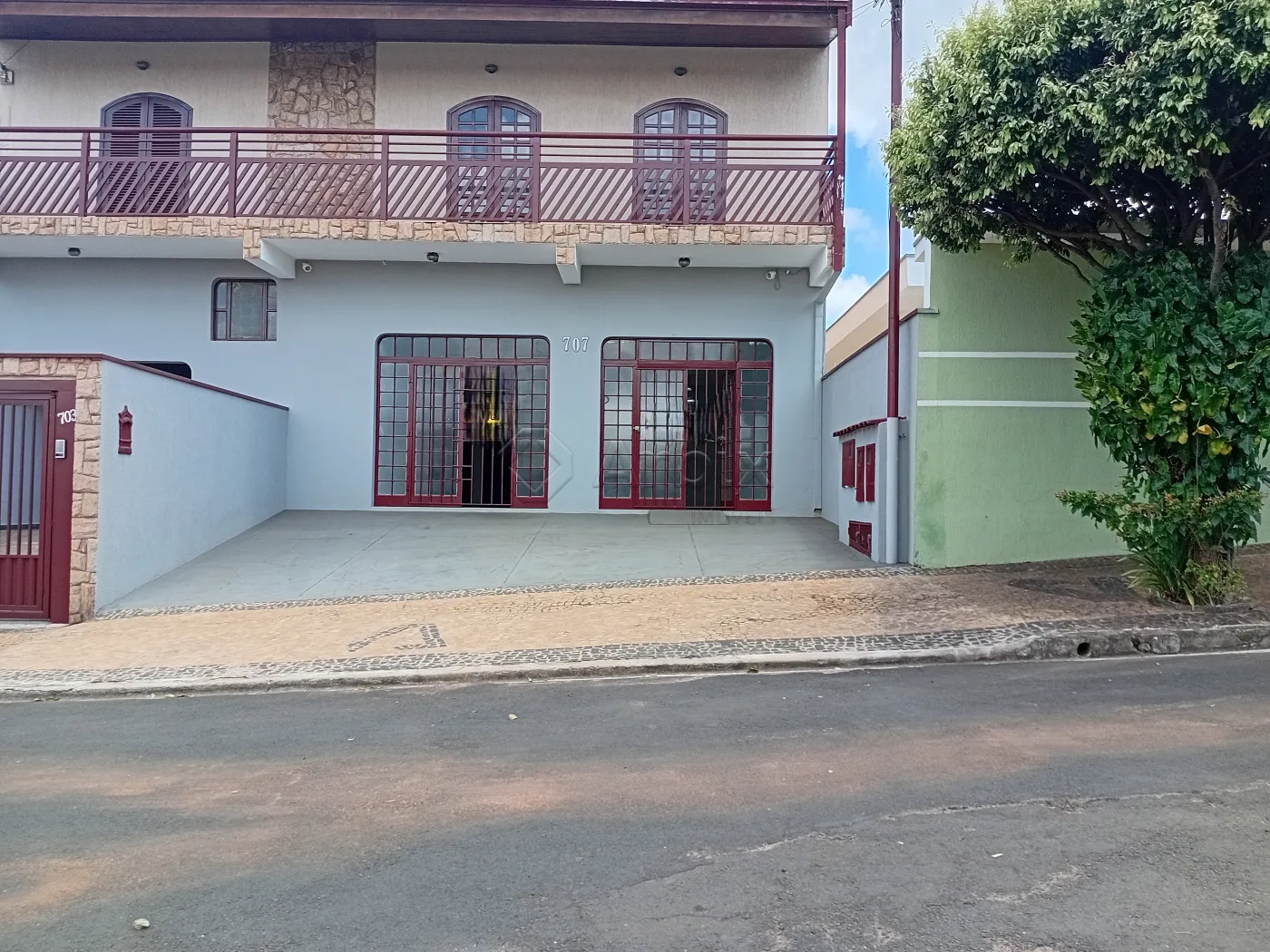 Alugar Comercial / Sala Comercial em Americana R$ 2.200,00 - Foto 1