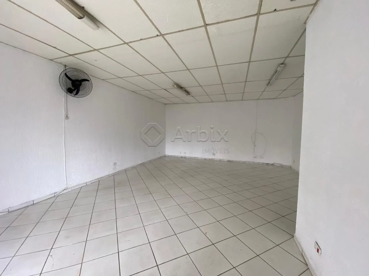 Alugar Comercial / Sal&atilde;o Comercial em Americana R$ 990,00 - Foto 3