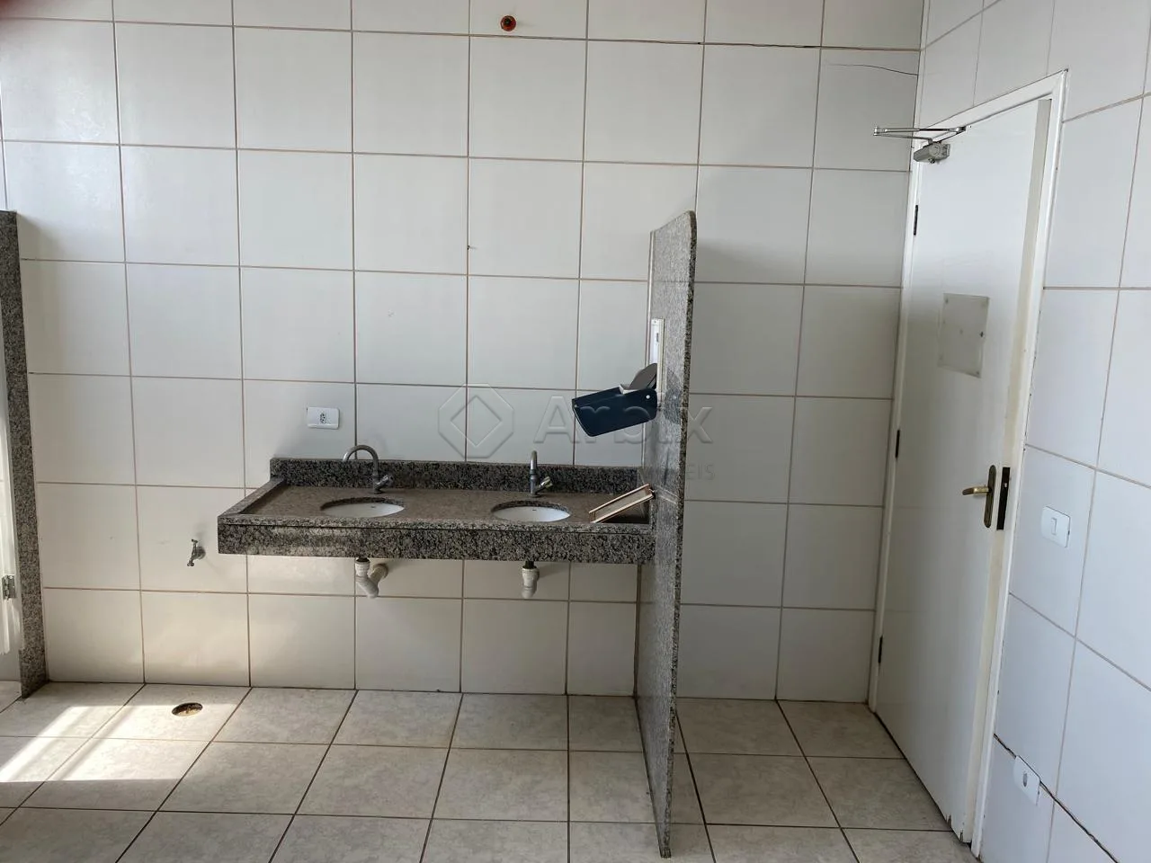 Alugar Comercial / Sal&atilde;o Industrial em Americana R$ 25.000,00 - Foto 30