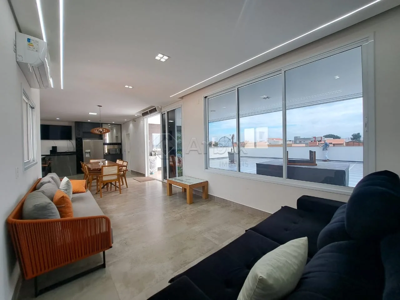 Alugar Comercial / Casa Comercial em Nova Odessa R$ 3.500,00 - Foto 2