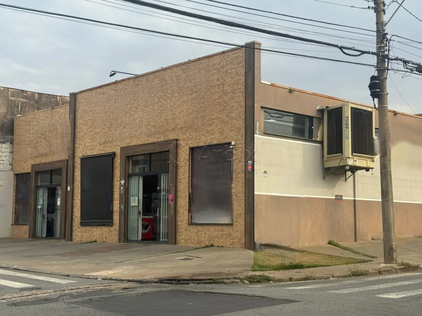 Comprar Comercial / Sal&atilde;o Comercial em Americana R$ 1.000.000,00 - Foto 2