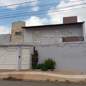 Alugar Casa / Residencial em Americana R$ 5.000,00 - Foto 1