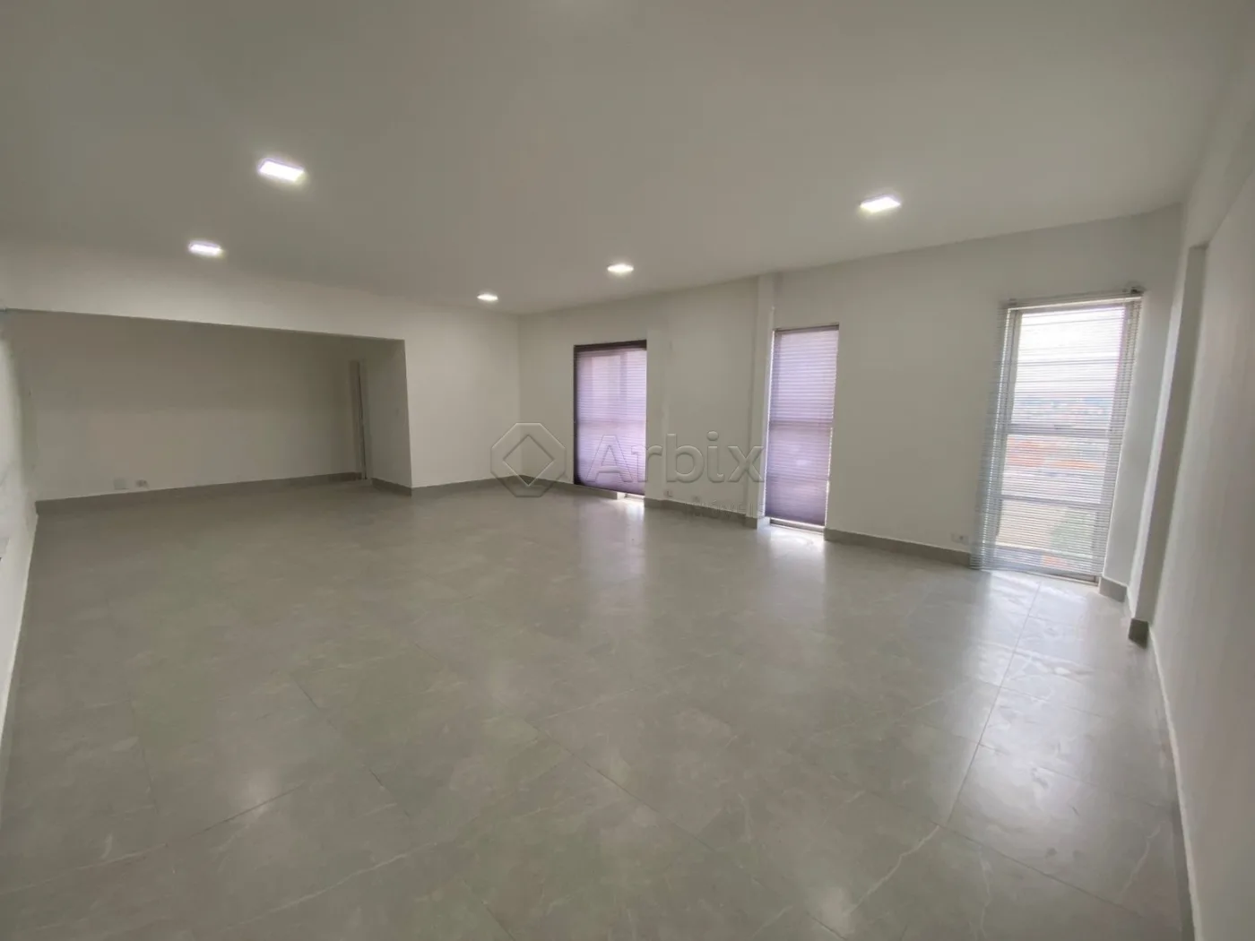 Alugar Comercial / Sala Comercial em Condom&iacute;nio em Americana R$ 1.700,00 - Foto 1