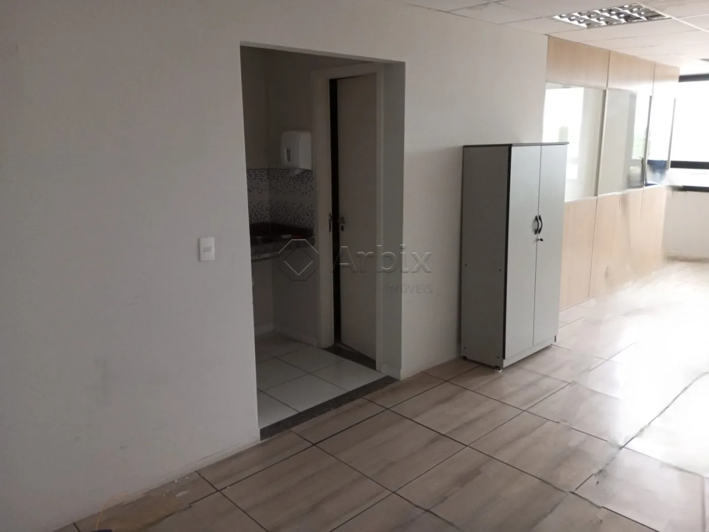Alugar Comercial / Sala Comercial em Condom&iacute;nio em Americana R$ 2.200,00 - Foto 2
