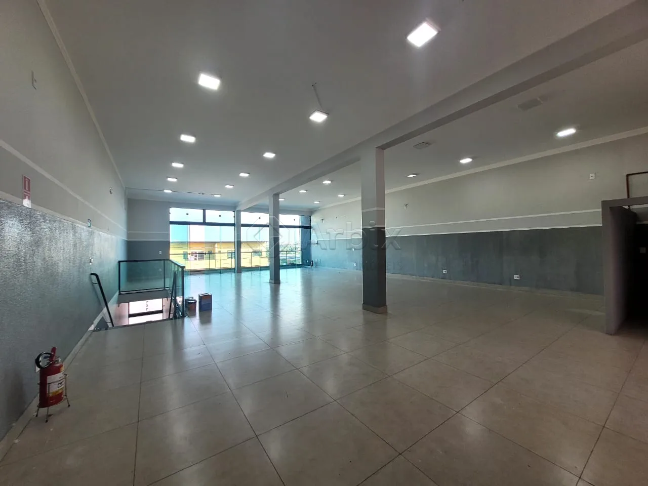 Alugar Comercial / Sal&atilde;o Comercial em Santa B&aacute;rbara D`Oeste R$ 3.700,00 - Foto 4