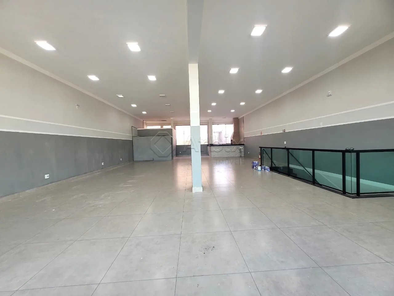 Alugar Comercial / Sal&atilde;o Comercial em Santa B&aacute;rbara D`Oeste R$ 3.700,00 - Foto 2