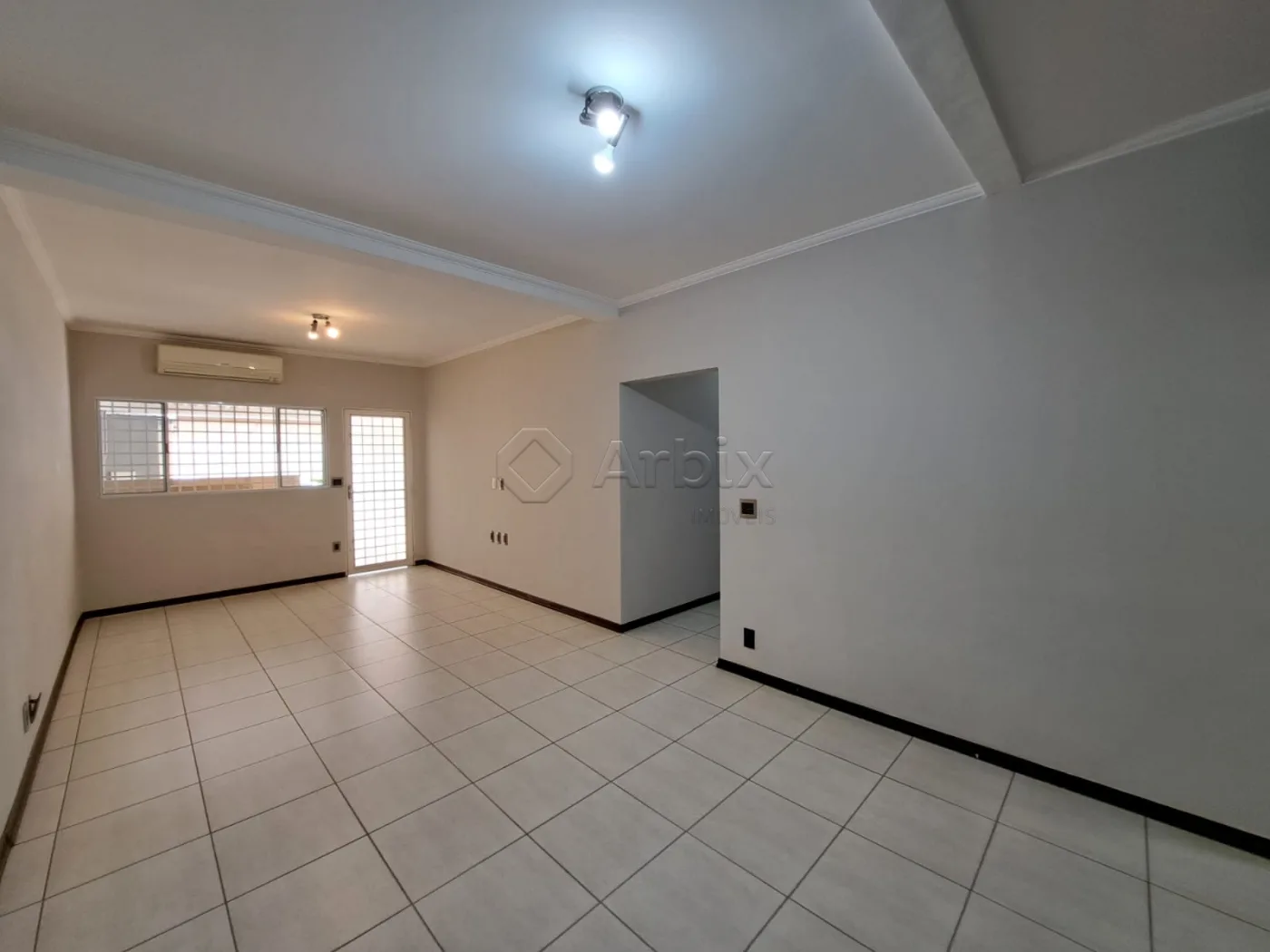 Alugar Casa / Residencial em Americana R$ 4.100,00 - Foto 1