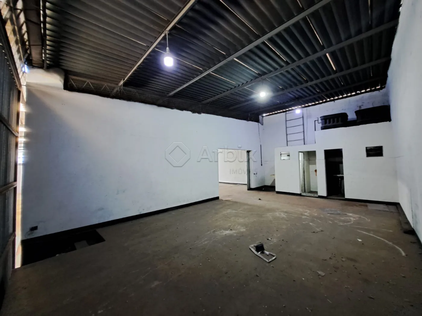 Alugar Comercial / Sal&atilde;o Comercial em Americana R$ 6.300,00 - Foto 4