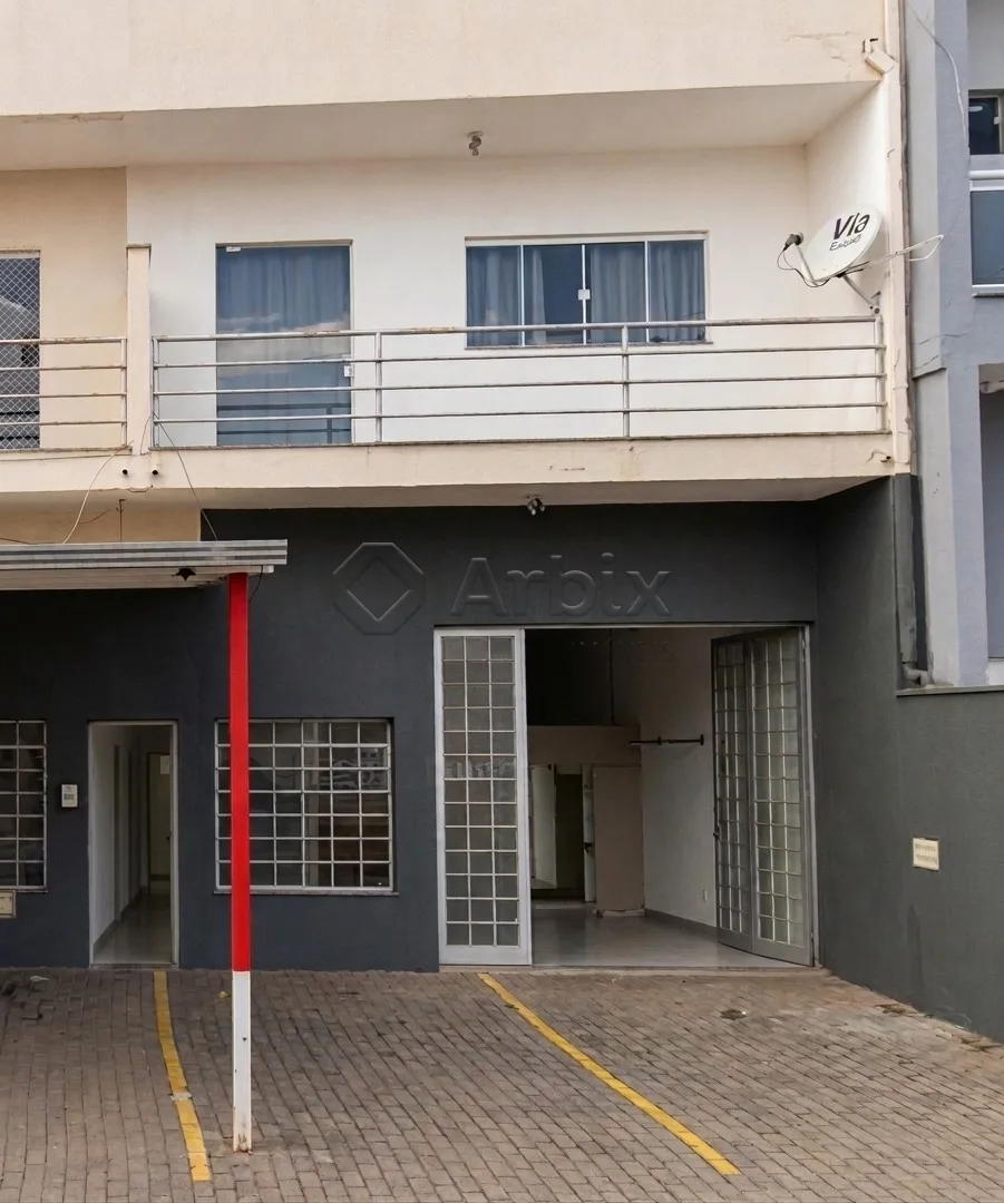 Alugar Comercial / Sal&atilde;o Comercial em Santa B&aacute;rbara D`Oeste R$ 2.000,00 - Foto 1