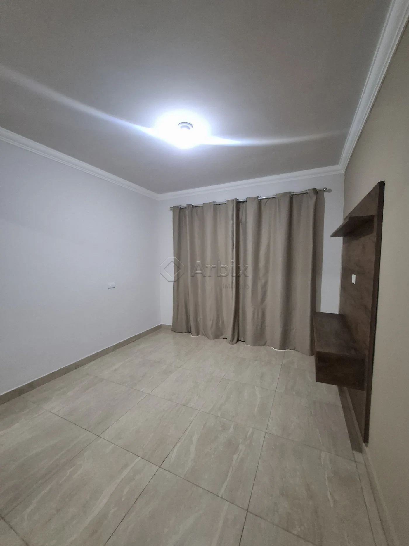 Alugar Casa / Residencial em Santa B&aacute;rbara D`Oeste R$ 2.300,00 - Foto 3