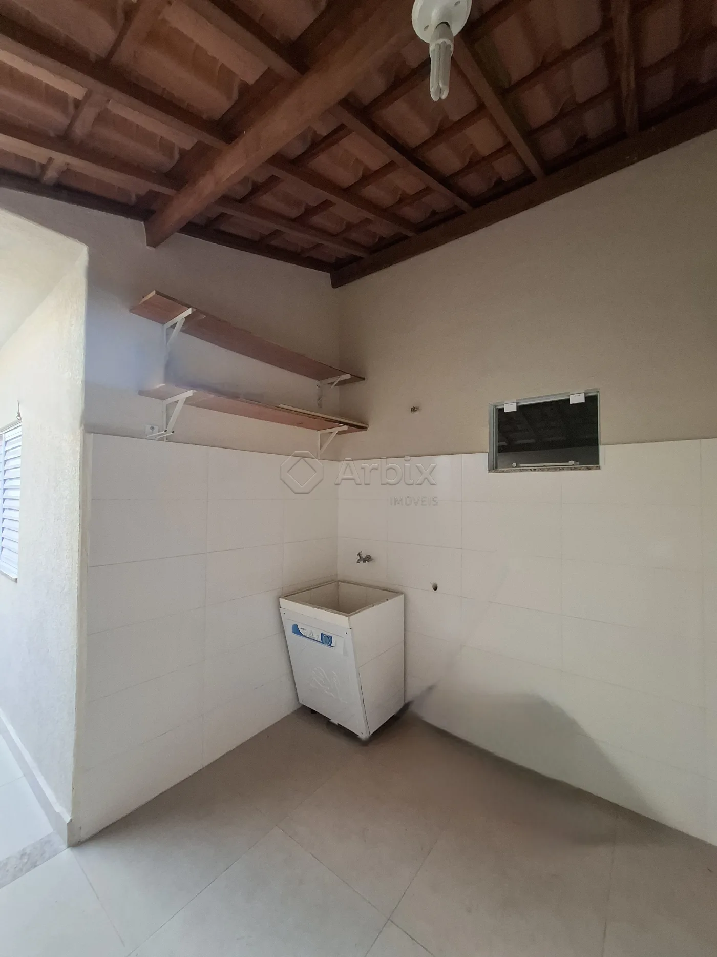 Alugar Casa / Residencial em Santa B&aacute;rbara D`Oeste R$ 2.300,00 - Foto 8
