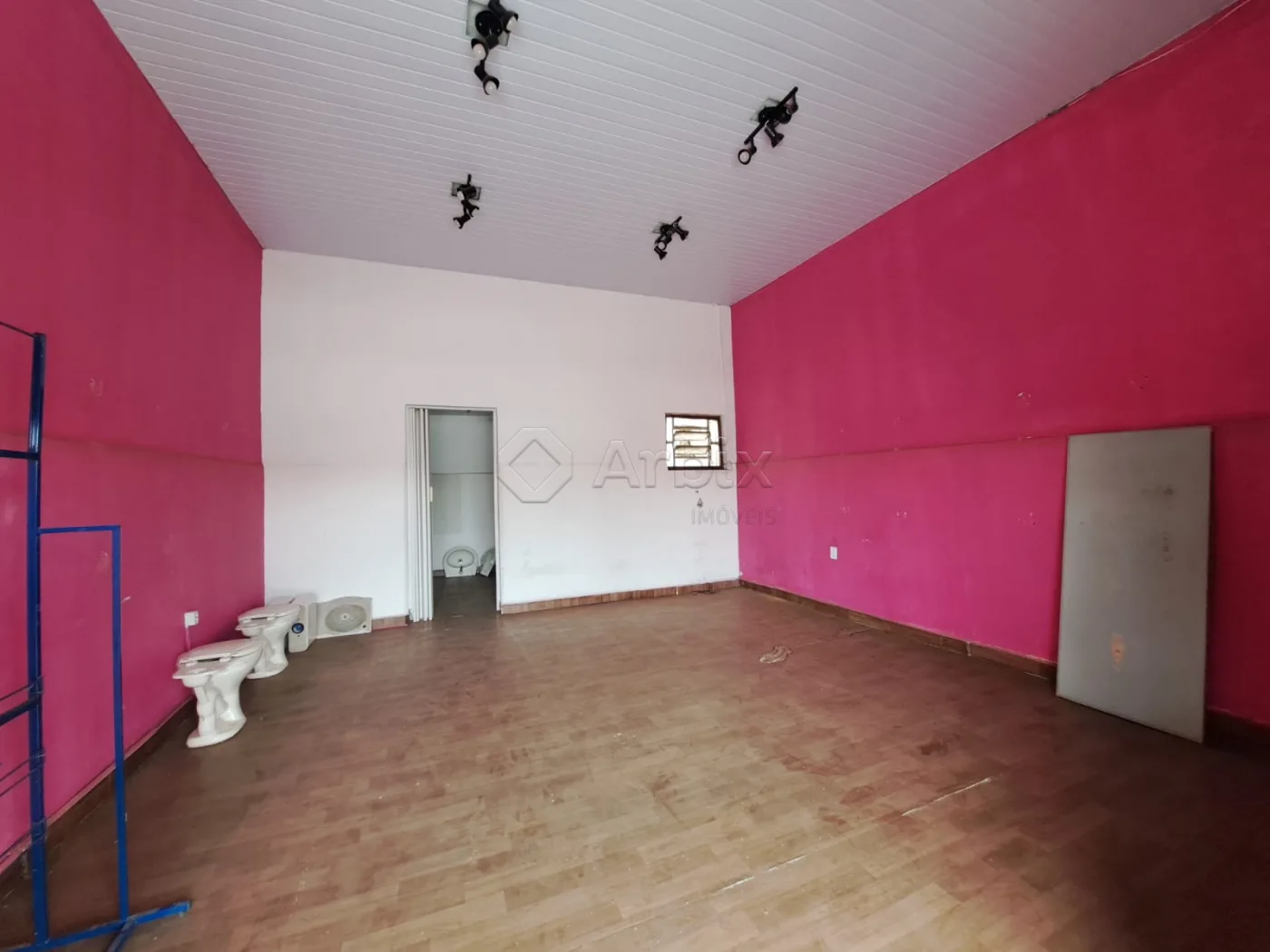 Alugar Comercial / Casa Comercial em Americana R$ 1.500,00 - Foto 2