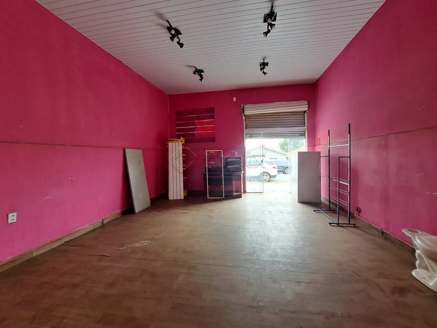 Alugar Comercial / Casa Comercial em Americana R$ 1.500,00 - Foto 4