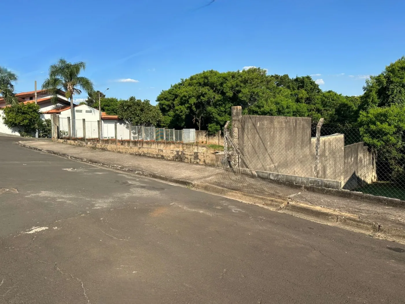 Comprar Terreno / Residencial em Americana R$ 530.000,00 - Foto 1