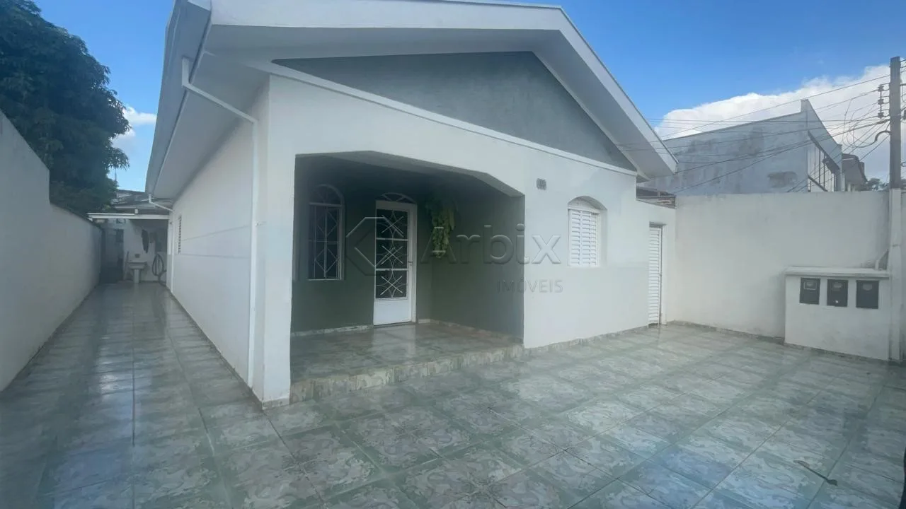 Comprar Casa / Residencial em Santa B&aacute;rbara D`Oeste R$ 450.000,00 - Foto 1
