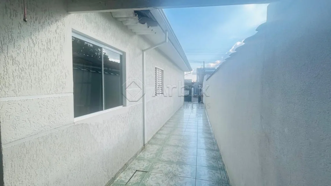 Comprar Casa / Residencial em Santa B&aacute;rbara D`Oeste R$ 450.000,00 - Foto 5