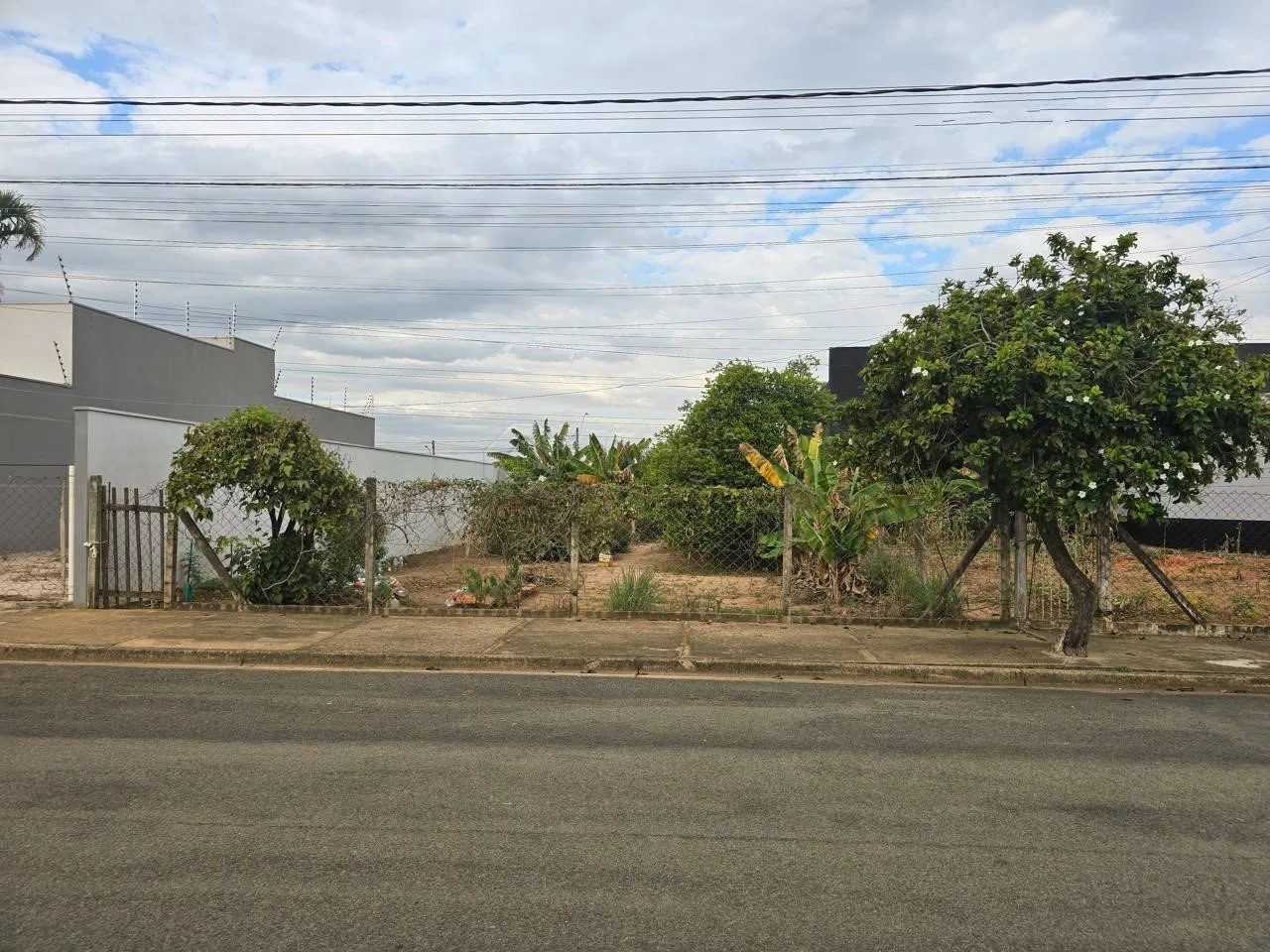 Comprar Terreno / Residencial em Americana R$ 469.000,00 - Foto 1