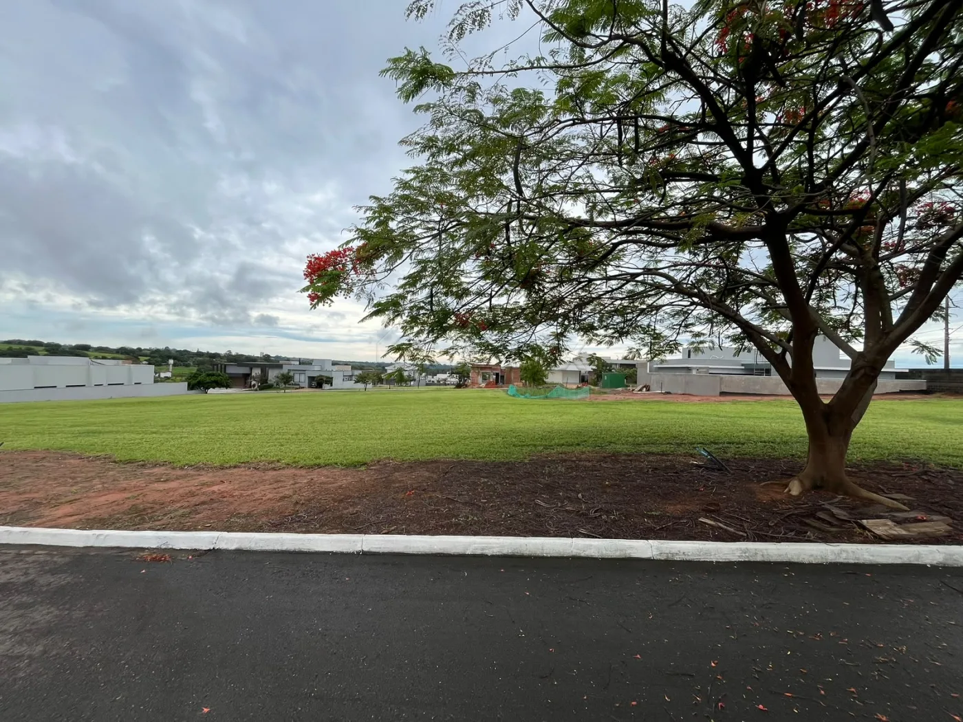 Comprar Terreno / Condom&iacute;nio em Americana R$ 350.000,00 - Foto 1