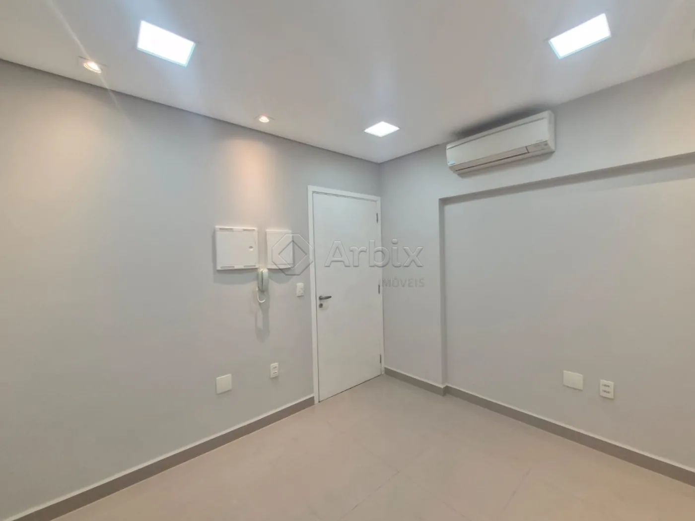 Alugar Comercial / Sala Comercial em Condom&iacute;nio em Americana R$ 3.000,00 - Foto 3