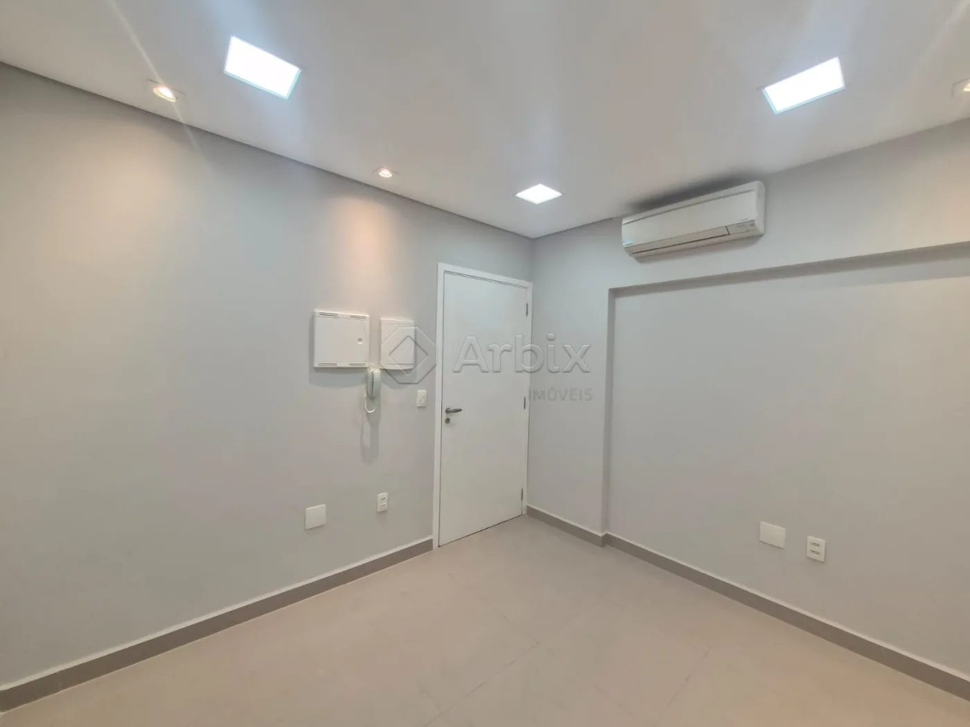 Alugar Comercial / Sala Comercial em Condom&iacute;nio em Americana R$ 3.000,00 - Foto 2