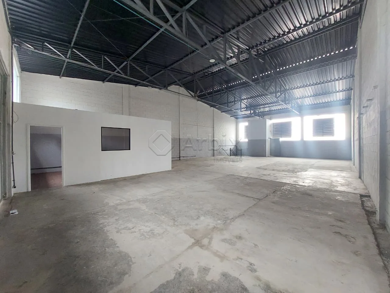 Alugar Comercial / Sal&atilde;o Comercial em Americana R$ 3.500,00 - Foto 4