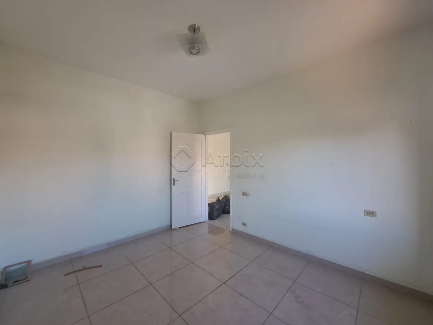 Alugar Casa / Residencial em Americana R$ 2.700,00 - Foto 1