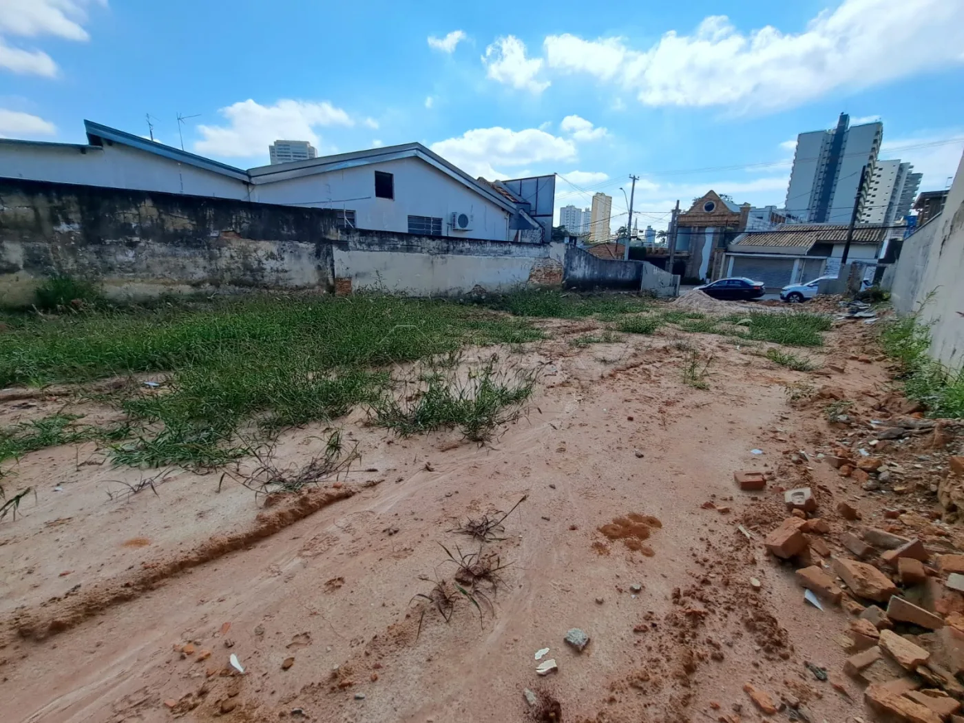 Alugar Terreno / Comercial em Americana R$ 3.000,00 - Foto 2
