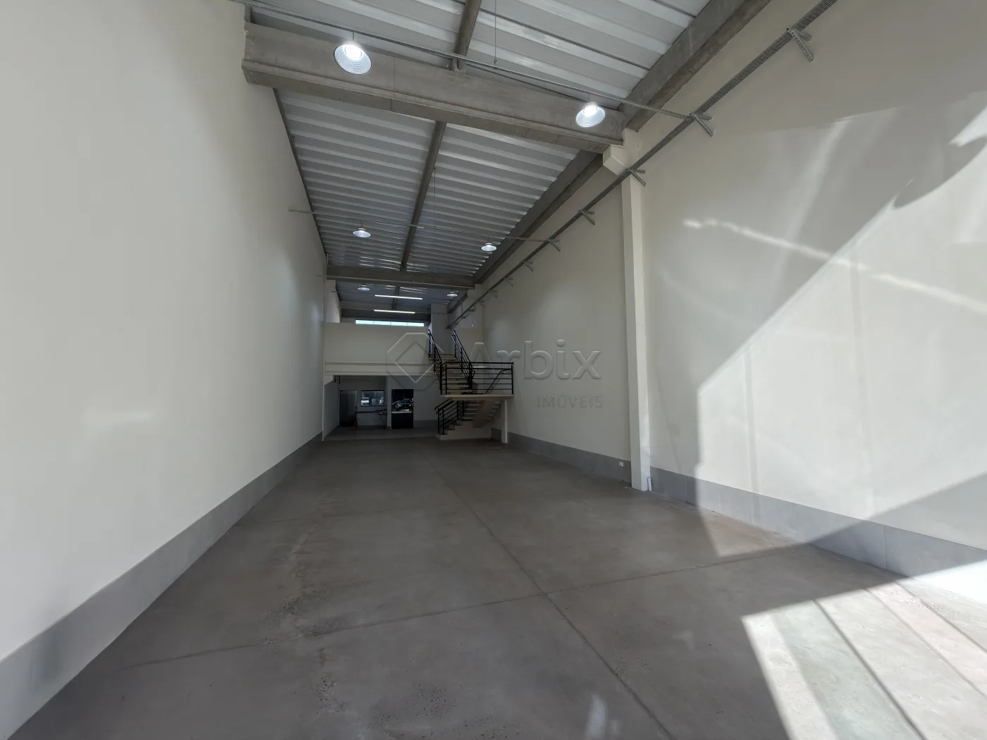 Alugar Comercial / Sal&atilde;o Comercial em Americana R$ 6.000,00 - Foto 2