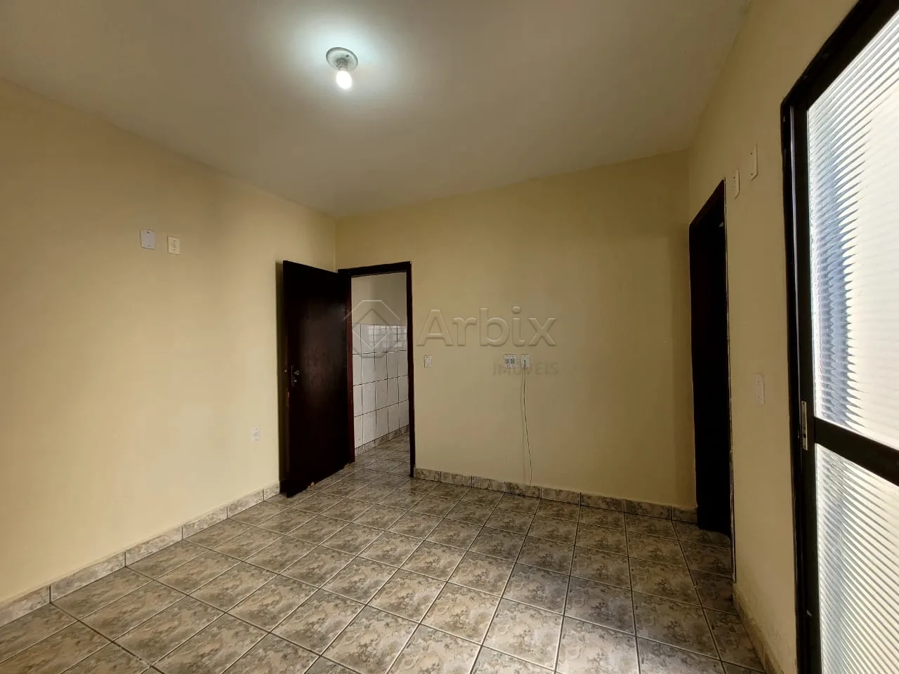 Alugar Apartamento / Kitnet em Americana R$ 850,00 - Foto 1