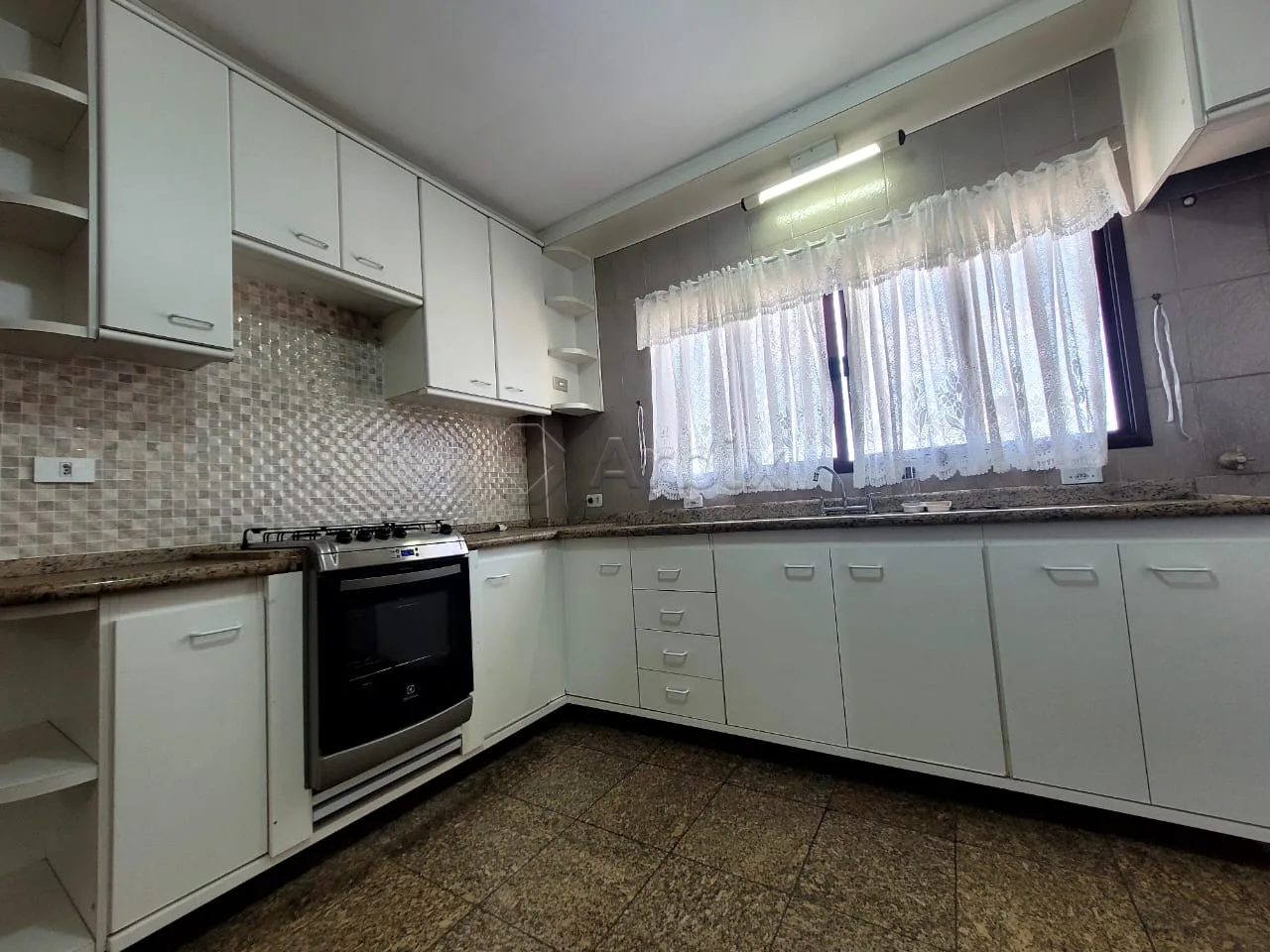 Alugar Apartamento / Residencial em Americana R$ 2.000,00 - Foto 9