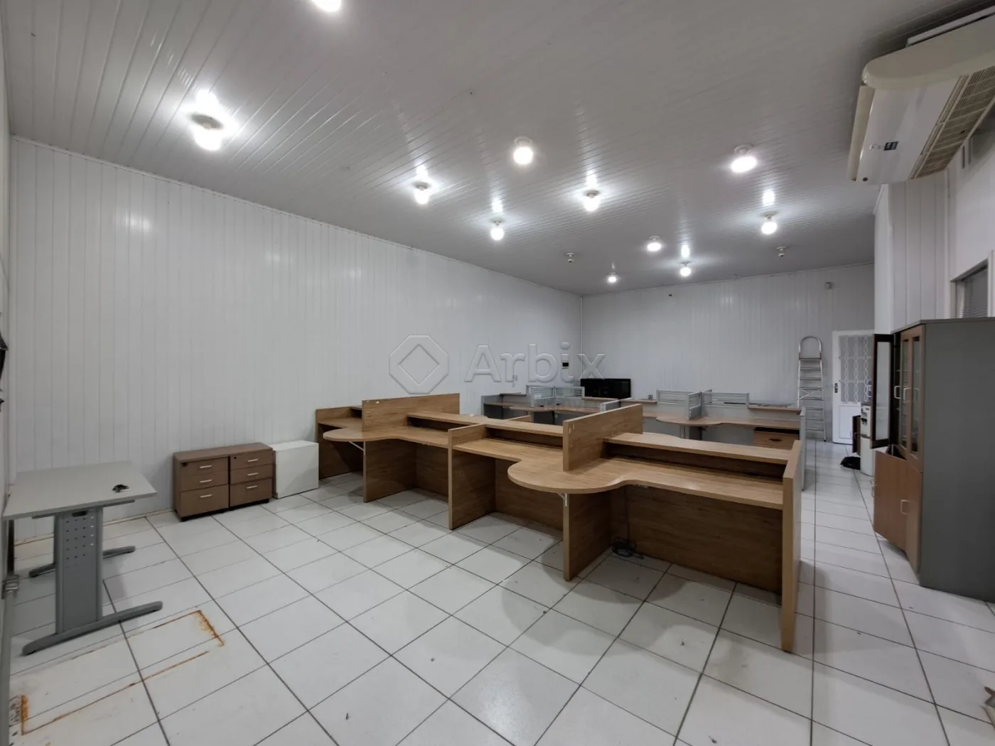 Alugar Comercial / Sal&atilde;o Comercial em Americana R$ 20.000,00 - Foto 6