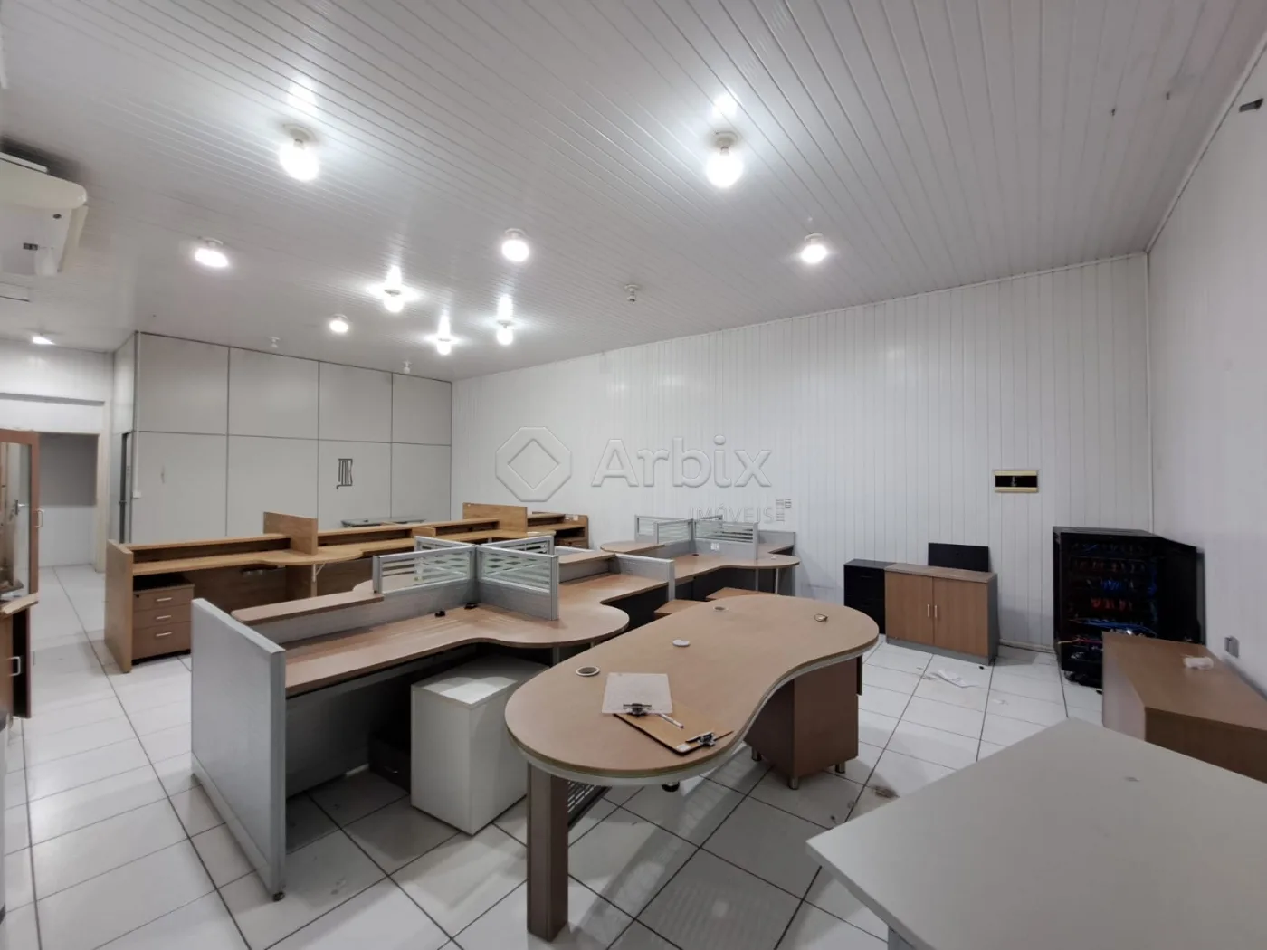 Alugar Comercial / Sal&atilde;o Comercial em Americana R$ 20.000,00 - Foto 10