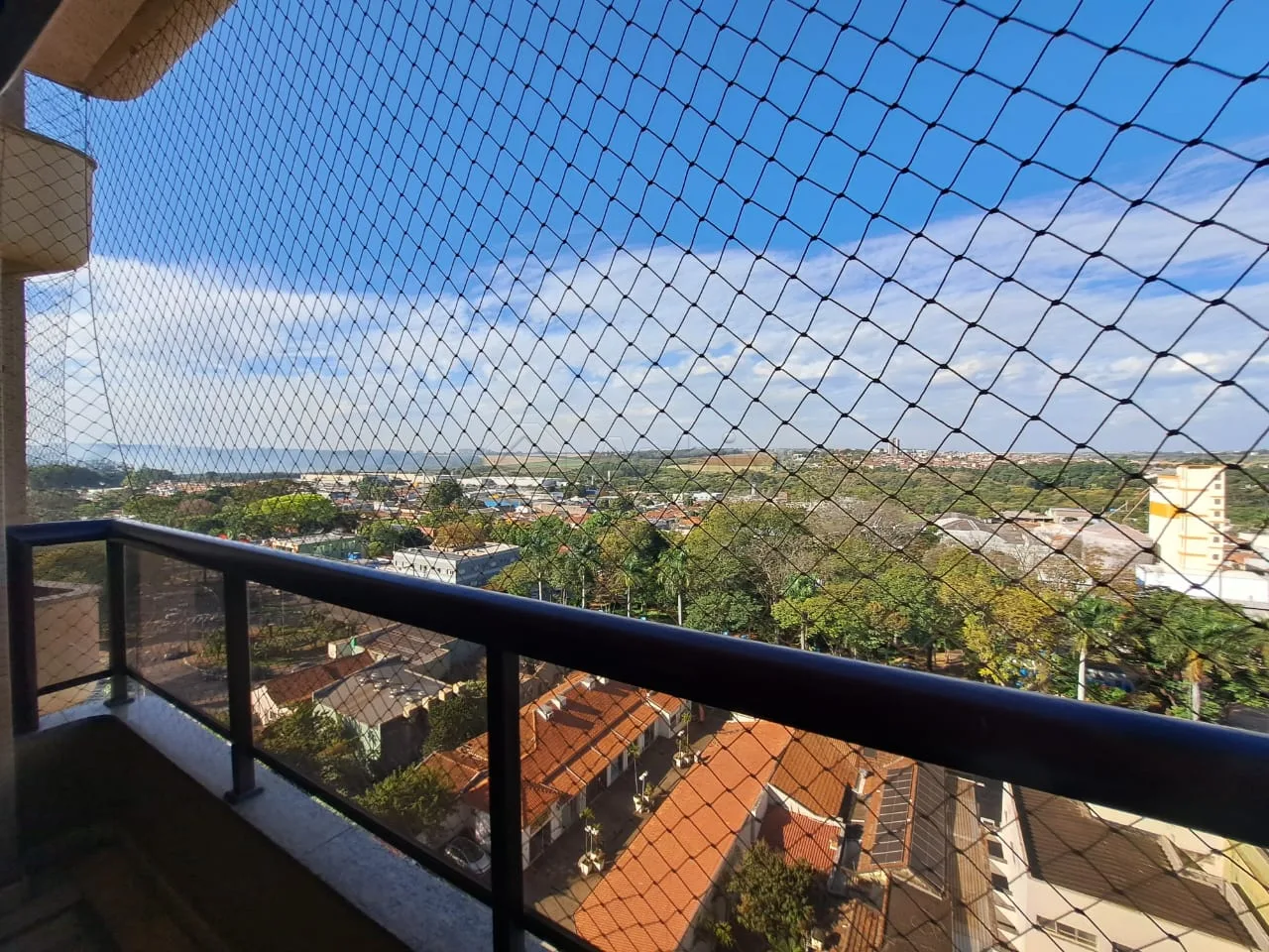 Alugar Apartamento / Residencial em Nova Odessa R$ 2.300,00 - Foto 31