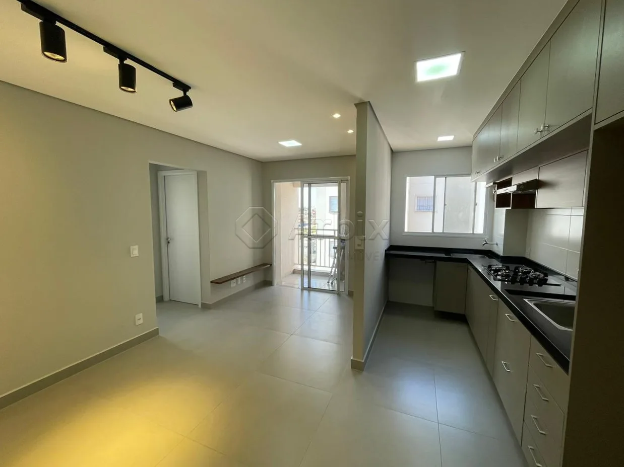 Alugar Apartamento / Residencial em Santa B&aacute;rbara D`Oeste R$ 1.900,00 - Foto 2