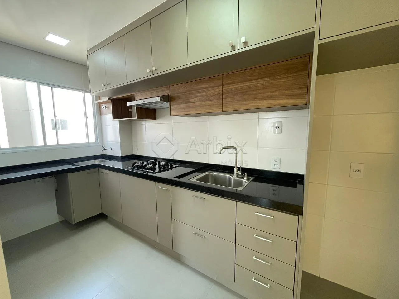 Alugar Apartamento / Residencial em Santa B&aacute;rbara D`Oeste R$ 1.900,00 - Foto 3