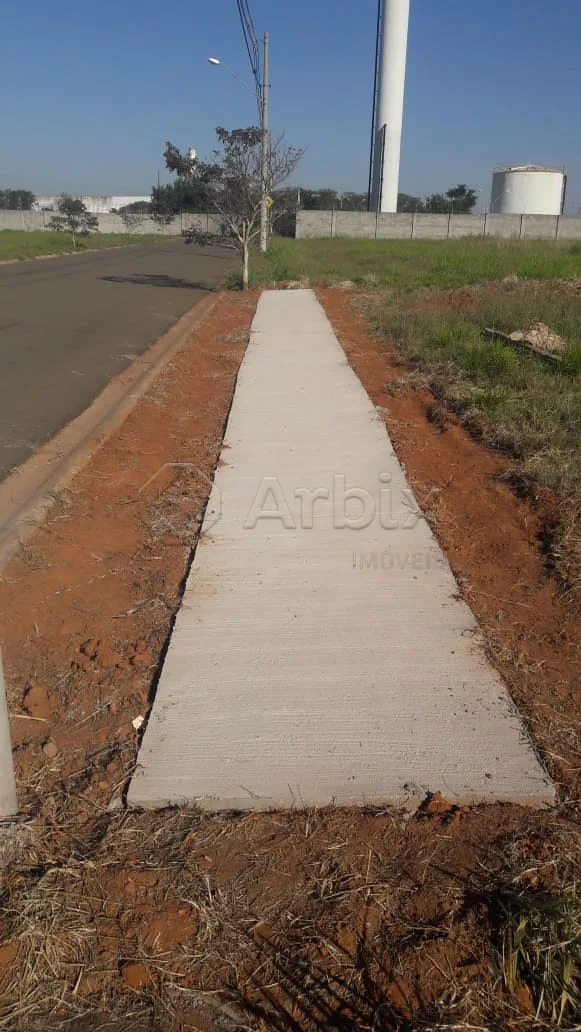 Alugar Terreno / Condom&iacute;nio em Santa B&aacute;rbara D`Oeste R$ 1.900,00 - Foto 2