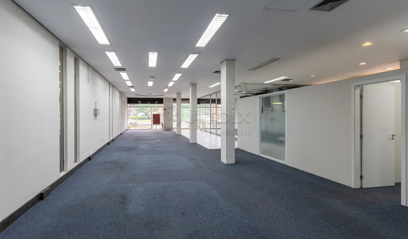 Alugar Comercial / Sal&atilde;o Comercial em Americana R$ 20.000,00 - Foto 2